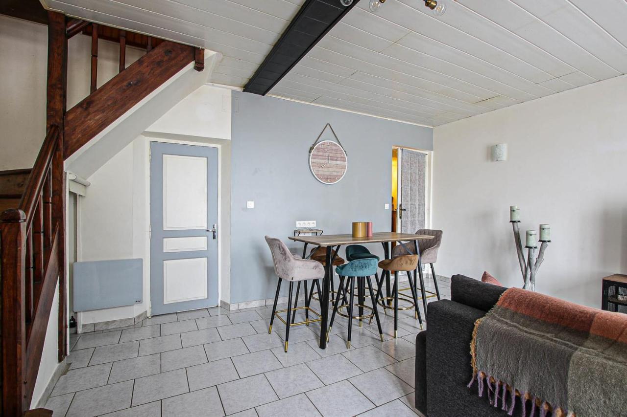 Titi'S House Townhouse & Holiday Home กรองด์คอมป์-เมซี ภายนอก รูปภาพ