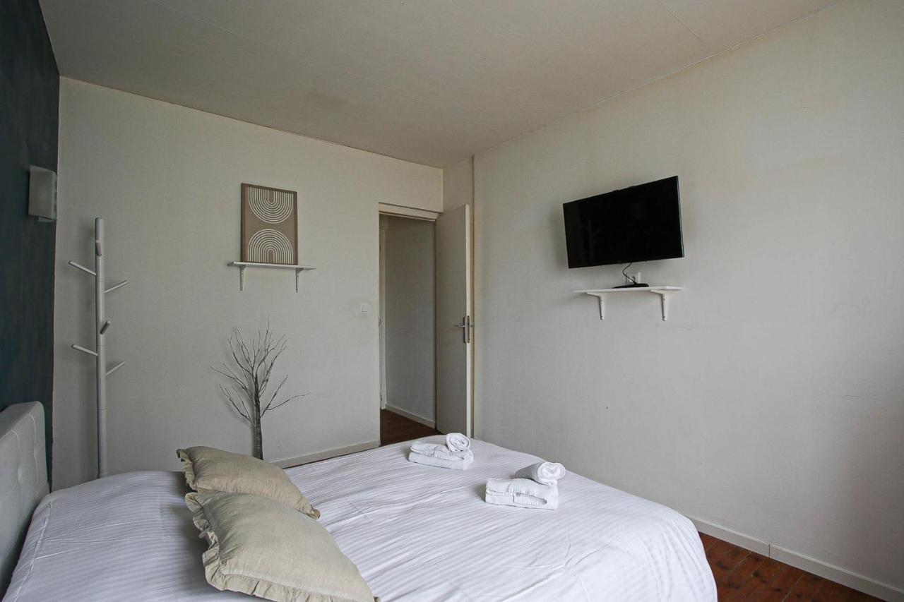 Titi'S House Townhouse & Holiday Home กรองด์คอมป์-เมซี ภายนอก รูปภาพ